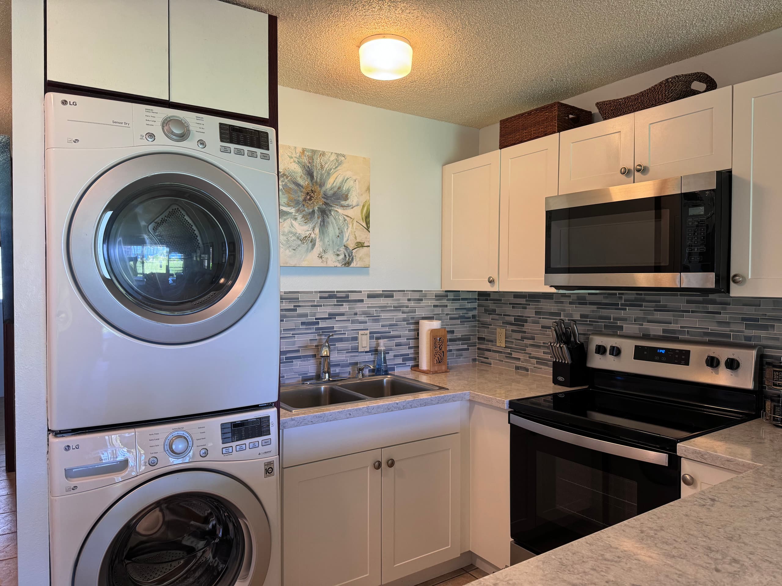 Condo in Kailua-Kona · ★4.94 · 1 bedroom · 2 beds · 1 bath - Image 4