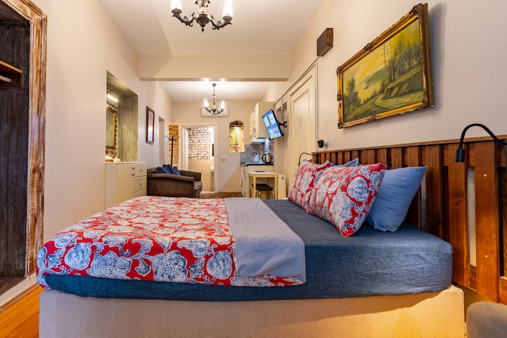 Cozy Large Studio, Kitchen Near Galata Twr, Metro - Güzelyalı, Pendik-İstanbul