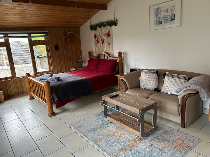 Rose Cottage Cabin By The Sea - Lytham St Annes