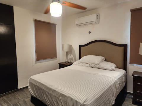 Top performing Airbnb: House for 4 guests in Fraccionamiento Gran Santa Fe Ii