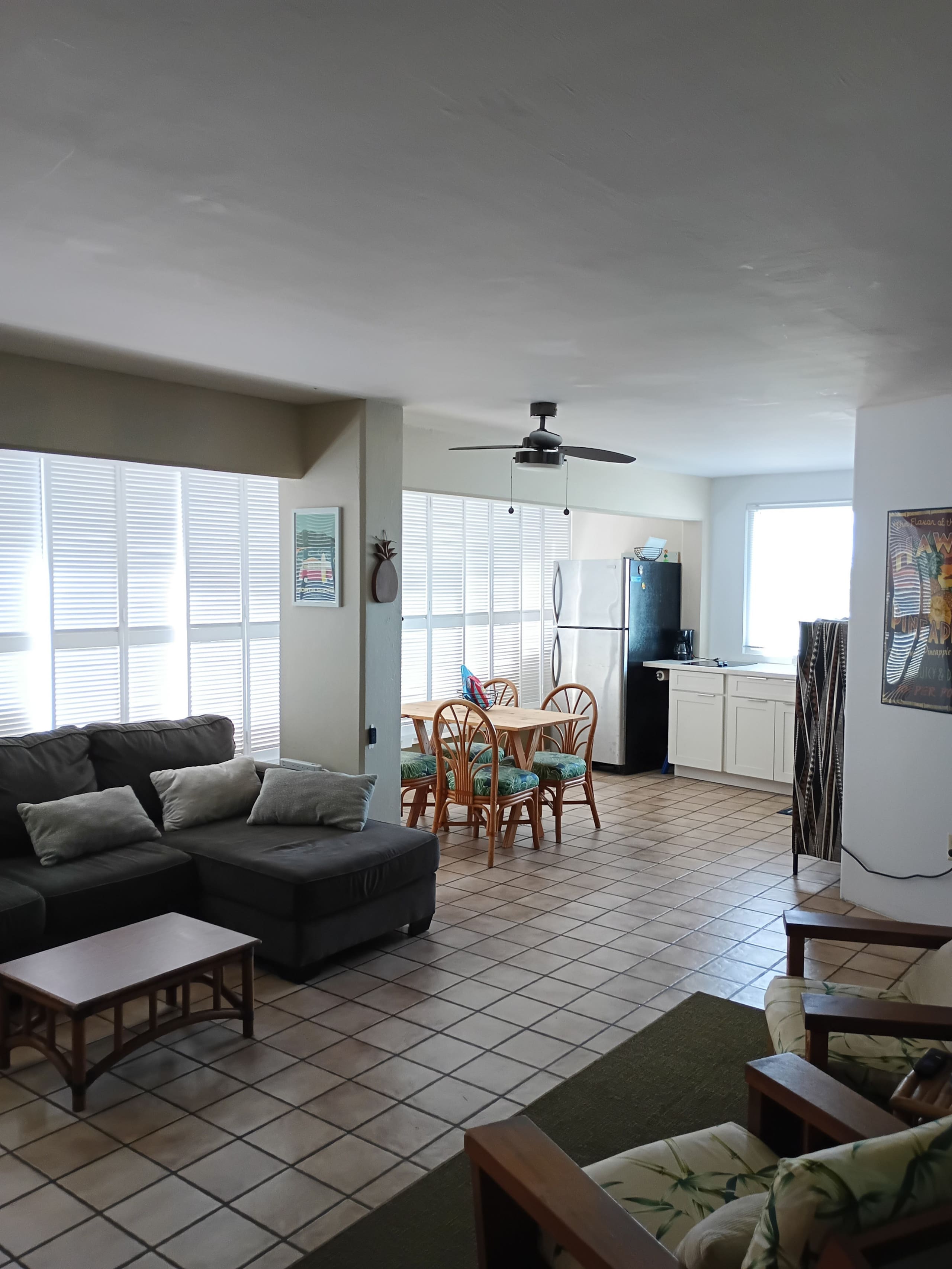 Condo in Honolulu · ★4.85 · 2 bedrooms · 3 beds · 1 private bath - Image 1