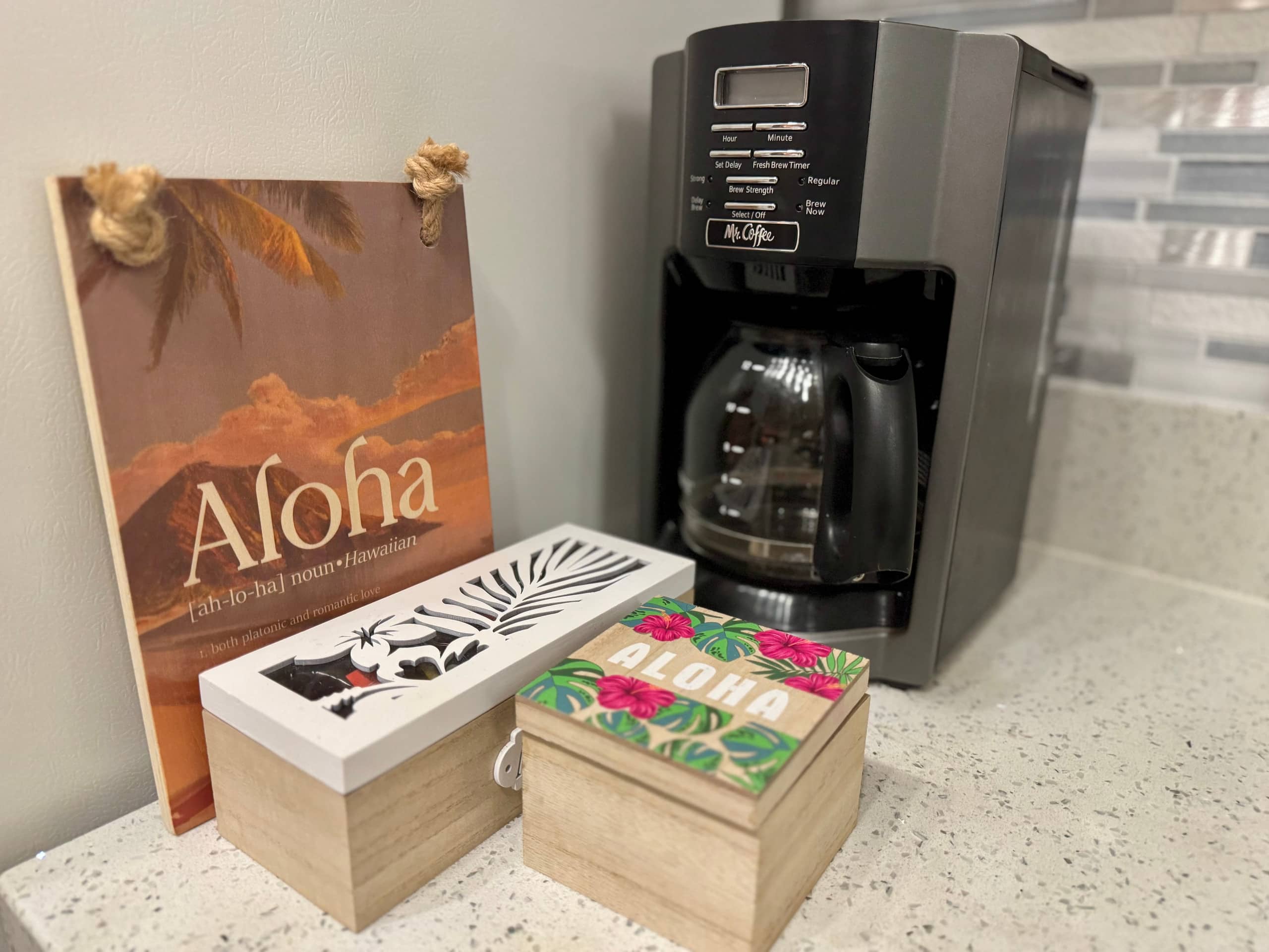 Condo in Honolulu · ★4.9 · 1 bedroom · 3 beds · 1 private bath - Image 24