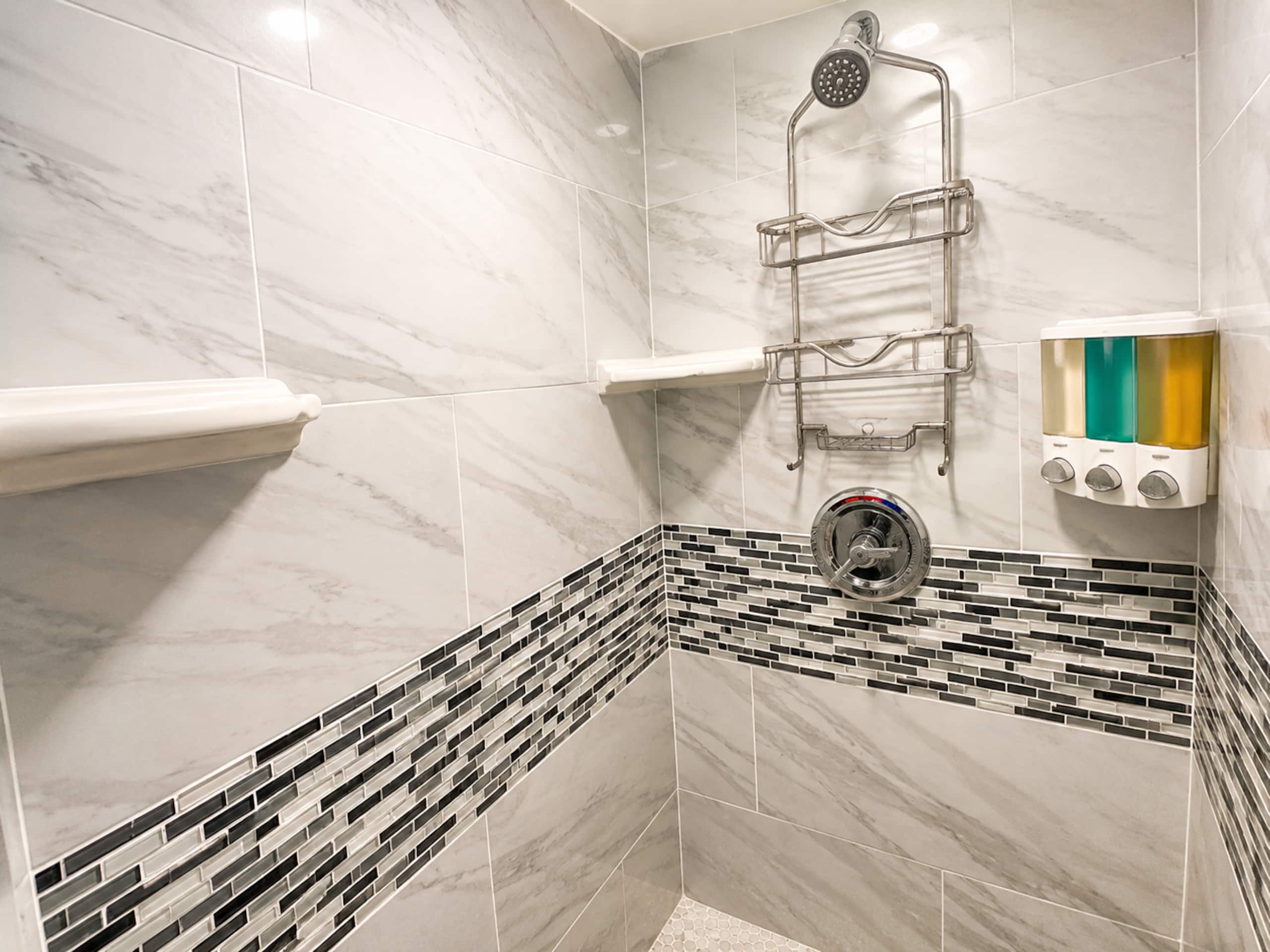 Condo in Honolulu · ★4.78 · 1 bedroom · 2 beds · 1 bath - Image 10