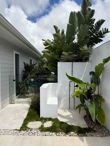 Luxury family home with fantastic outdoor area. gallery image 4