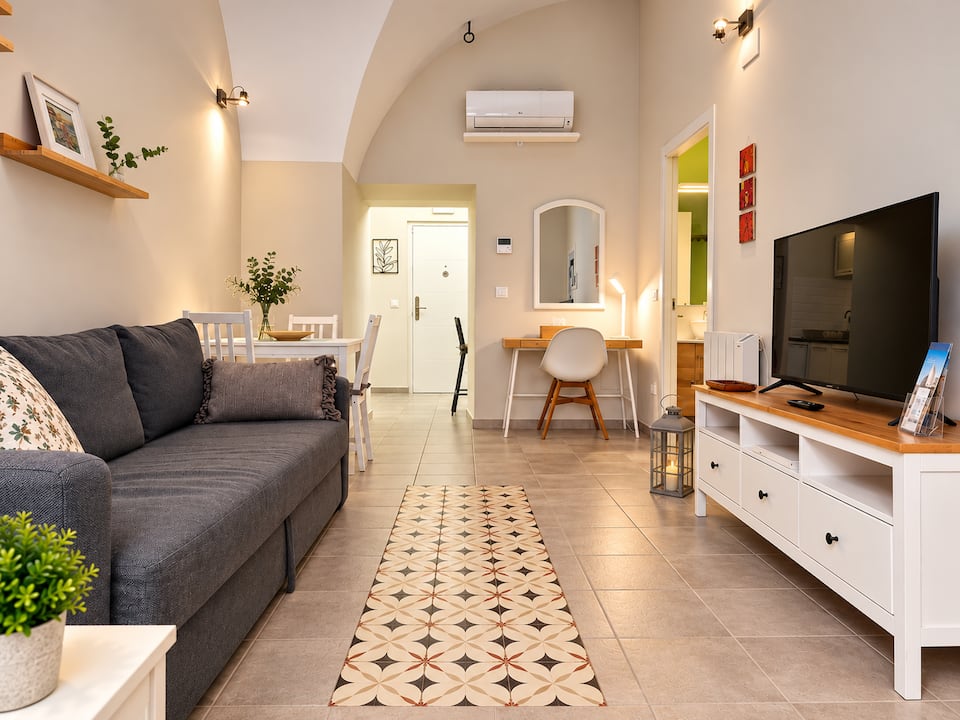Plaza Mayor 35 Apartments, PlazaMayor35 · 101 C. — photo 1