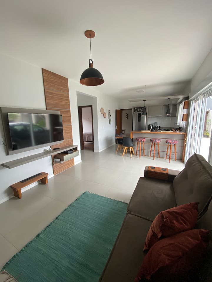 Casa Aconchegante E Bem Localizada - Garopaba