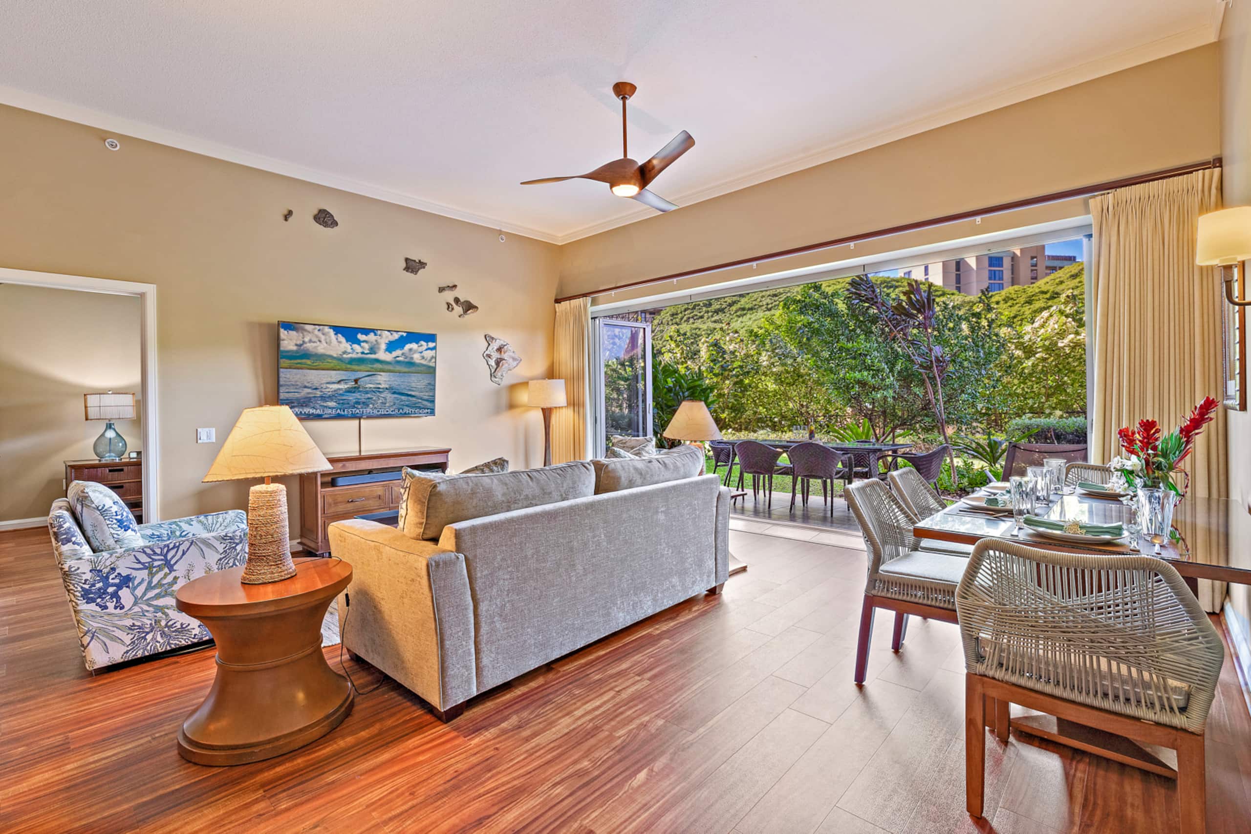 Condo in Lahaina · ★4.94 · 2 bedrooms · 3 beds · 2 baths - Image 17