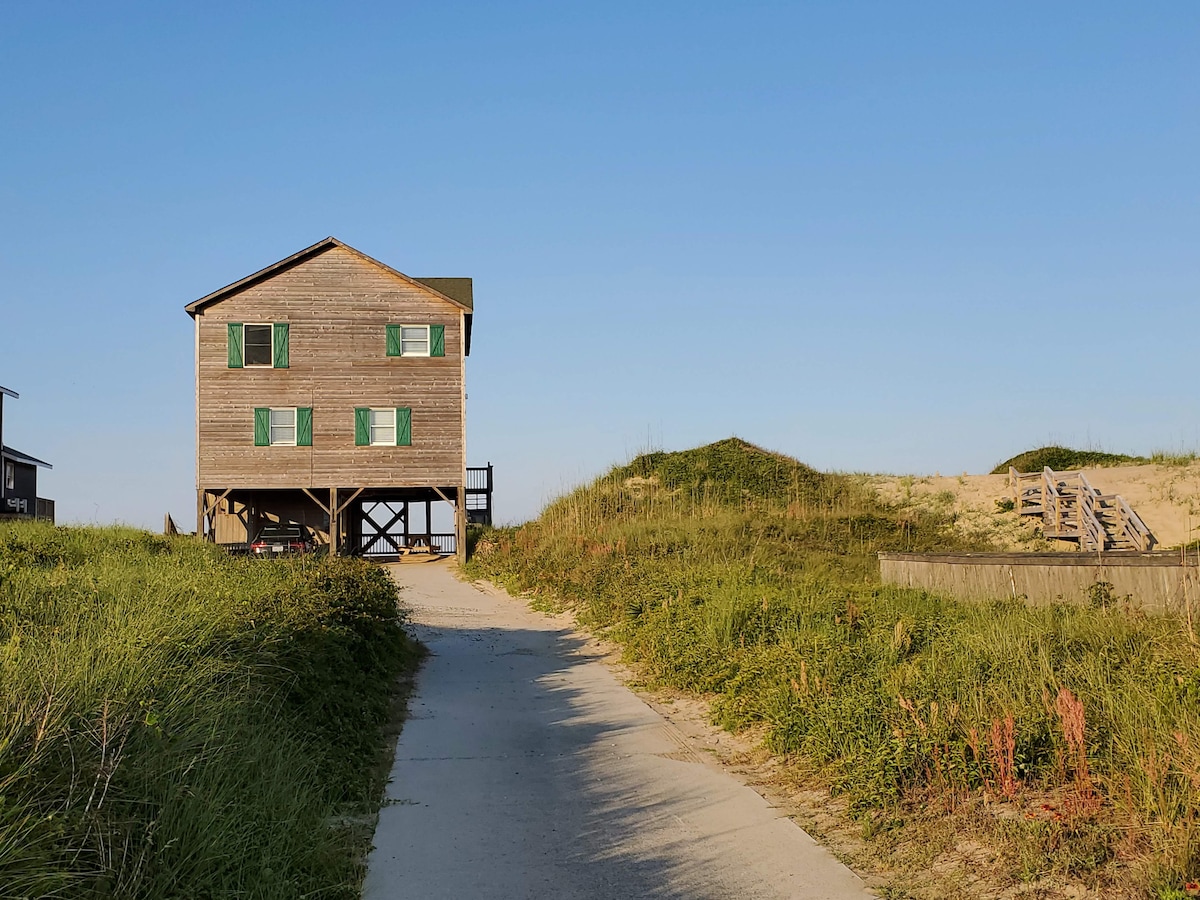 Oceanfront South Nags Head | 5BR | Sleeps 12