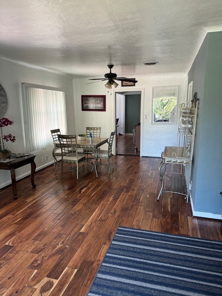Nice Room #1 - Stockton, CA