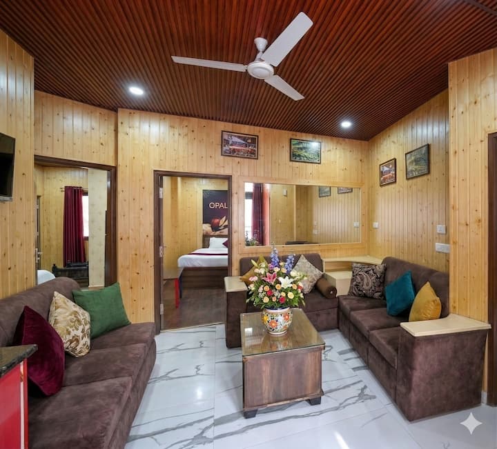 Casa Arhan| Luxury 4bhk W Roof Top Garden - Mussoorie