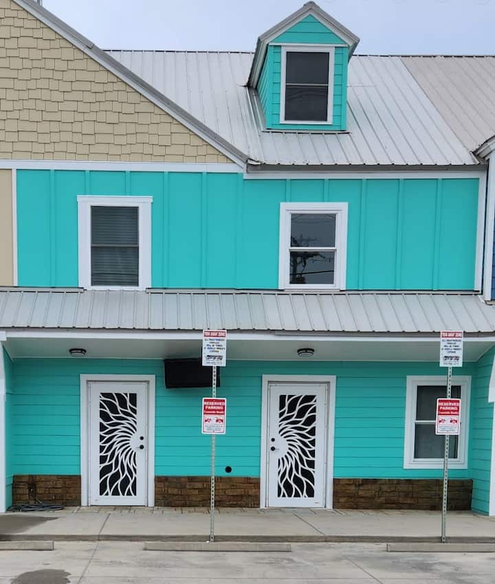 Airbnb By The Beach - Murrells Inlet, SC