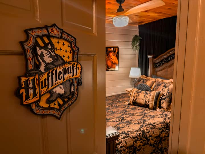 Welcome to the Hufflepuff room.