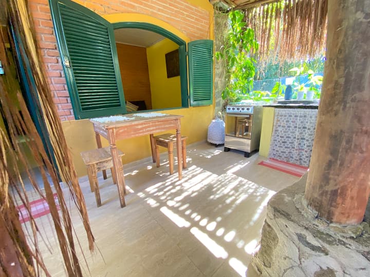Chalé Ao Lado Da Cachoeira A 1km Da Praia - イリャベラ