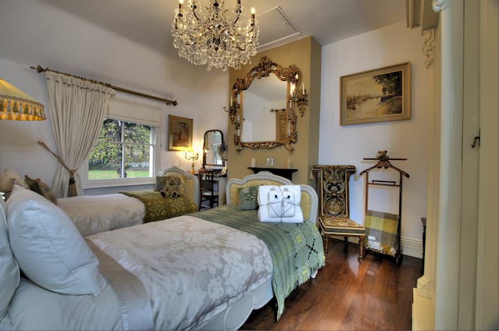 Dhoma e gjumit 2 - Dhomë dyshe e shkëlqyer e frymëzuar nga francezët