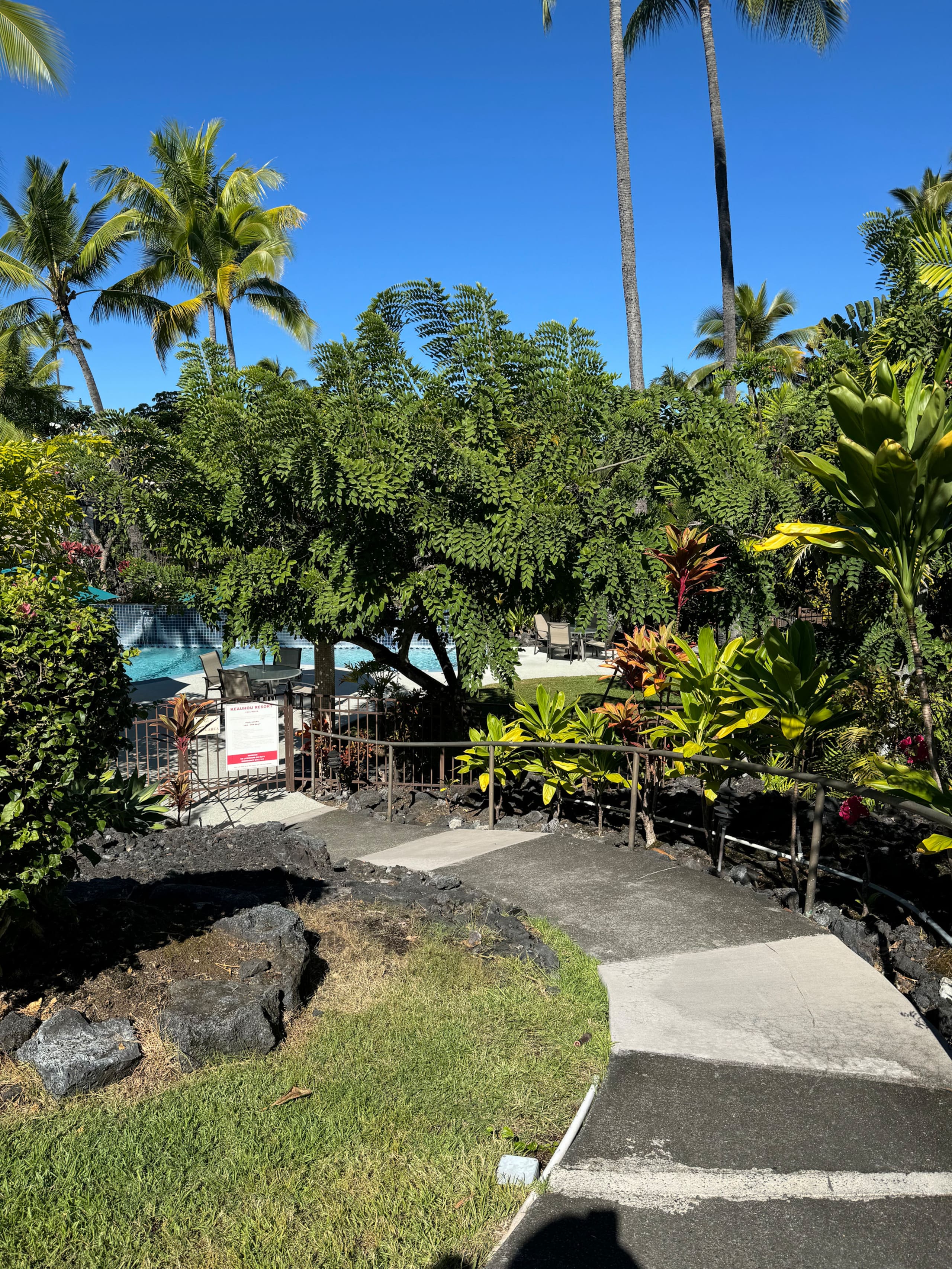 Townhouse in Kailua-Kona · ★4.75 · 1 bedroom · 2 beds · 1 private bath - Image 31