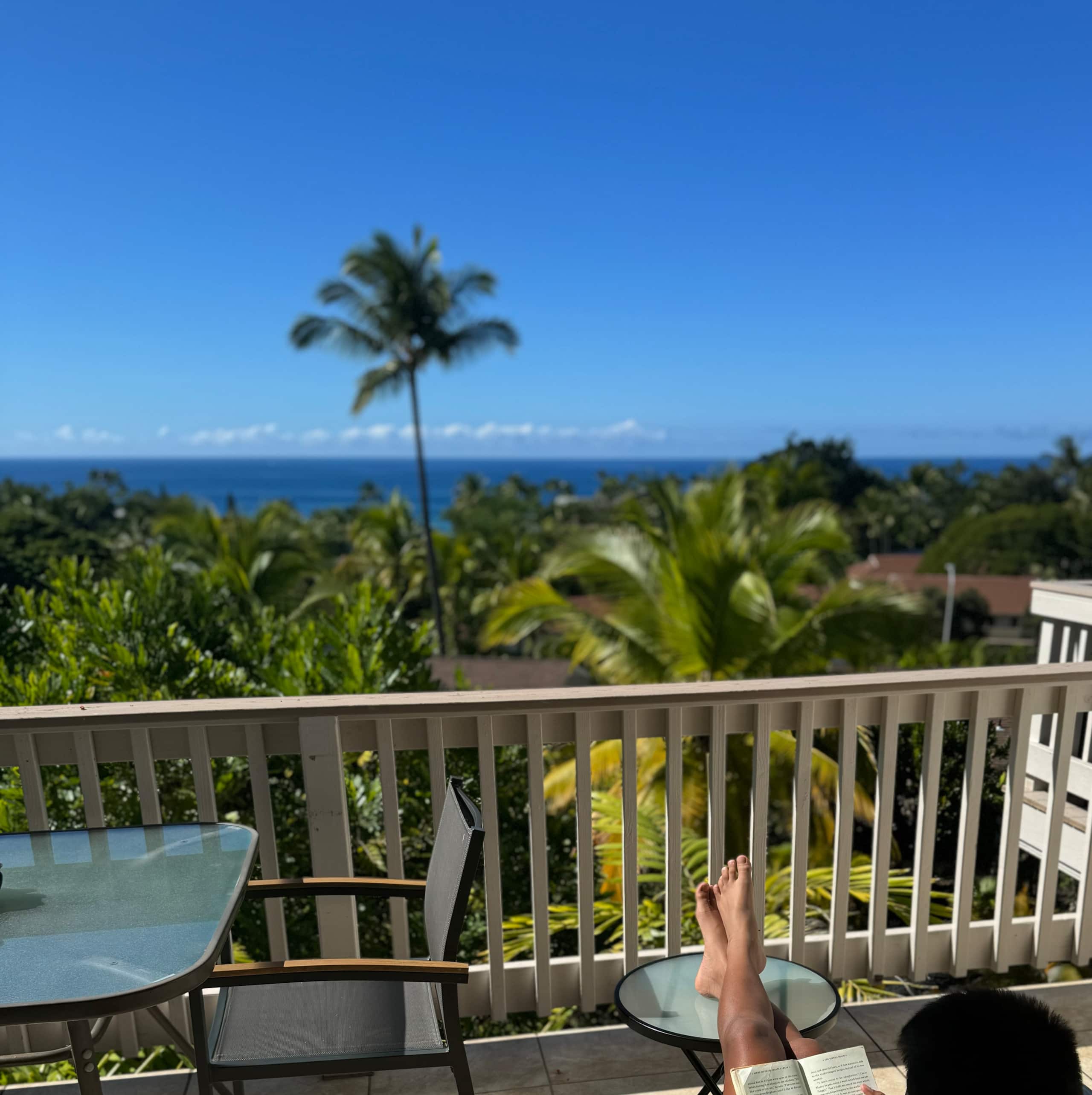 Townhouse in Kailua-Kona · ★4.75 · 1 bedroom · 2 beds · 1 private bath - Image 3