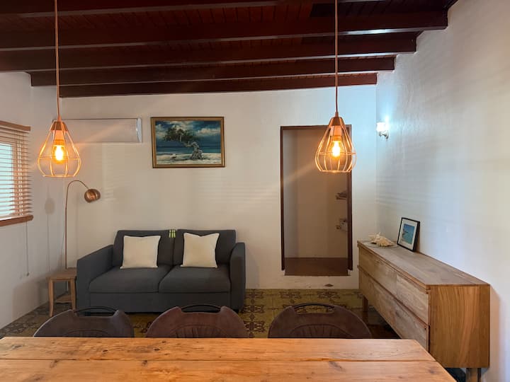 Spacious Casa Olivia, 15 Min. Walk To Eagle Beach. - Aruba