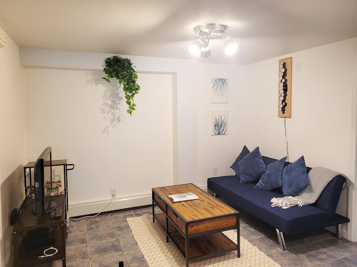 Cozy 2br Garden Suite W/ Patio | Near Nyc & Dt Jc - ニュー・ジャージー州