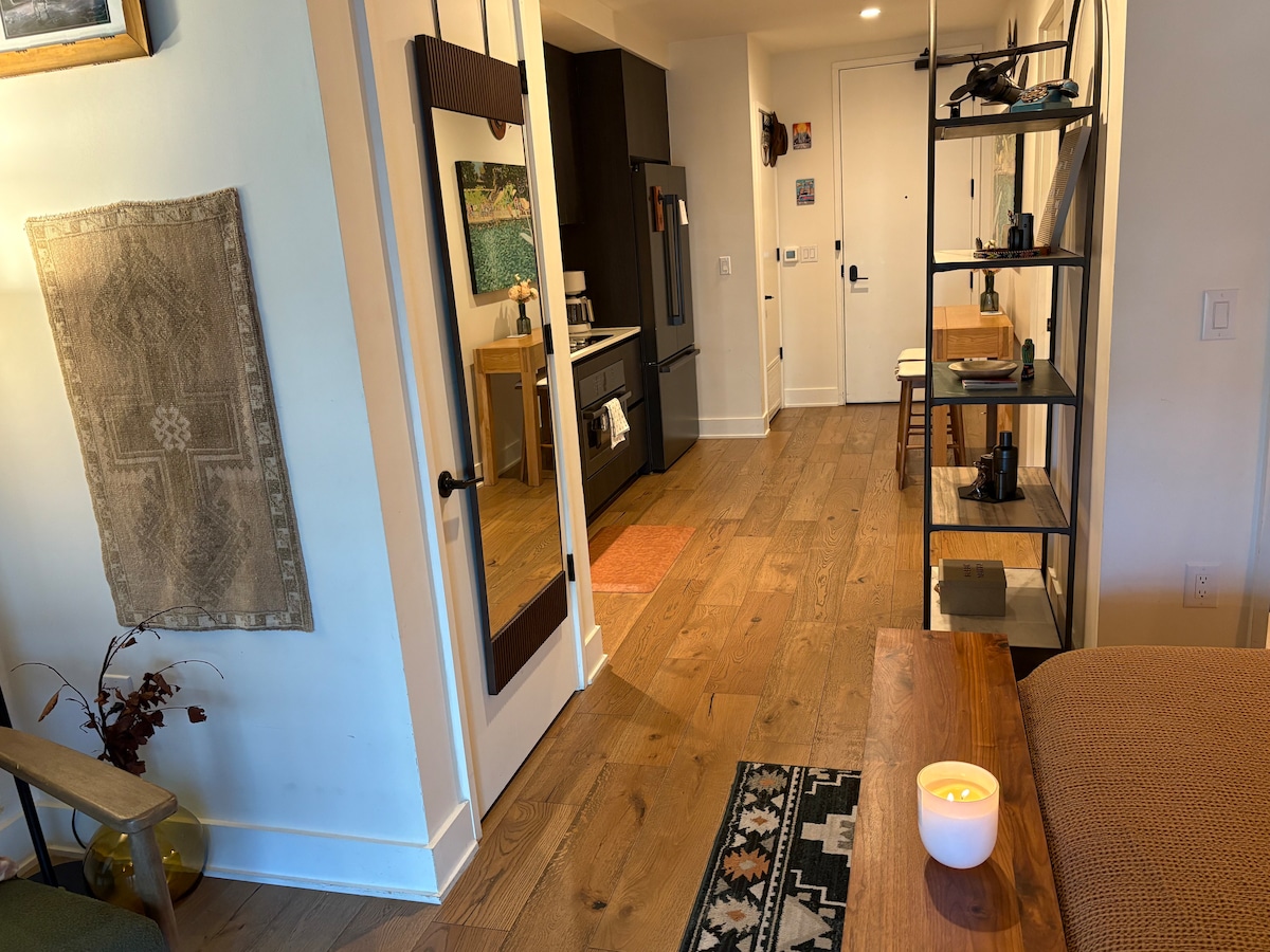 The Retreat on Rainey Street