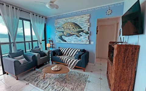 Airbnb em destaque: Apartment facing the SEA | Massaguaçu em Caraguatatuba