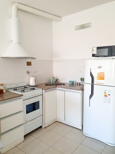Top Airbnb: A few steps from the sea. Downtown apartment. in Chubut
