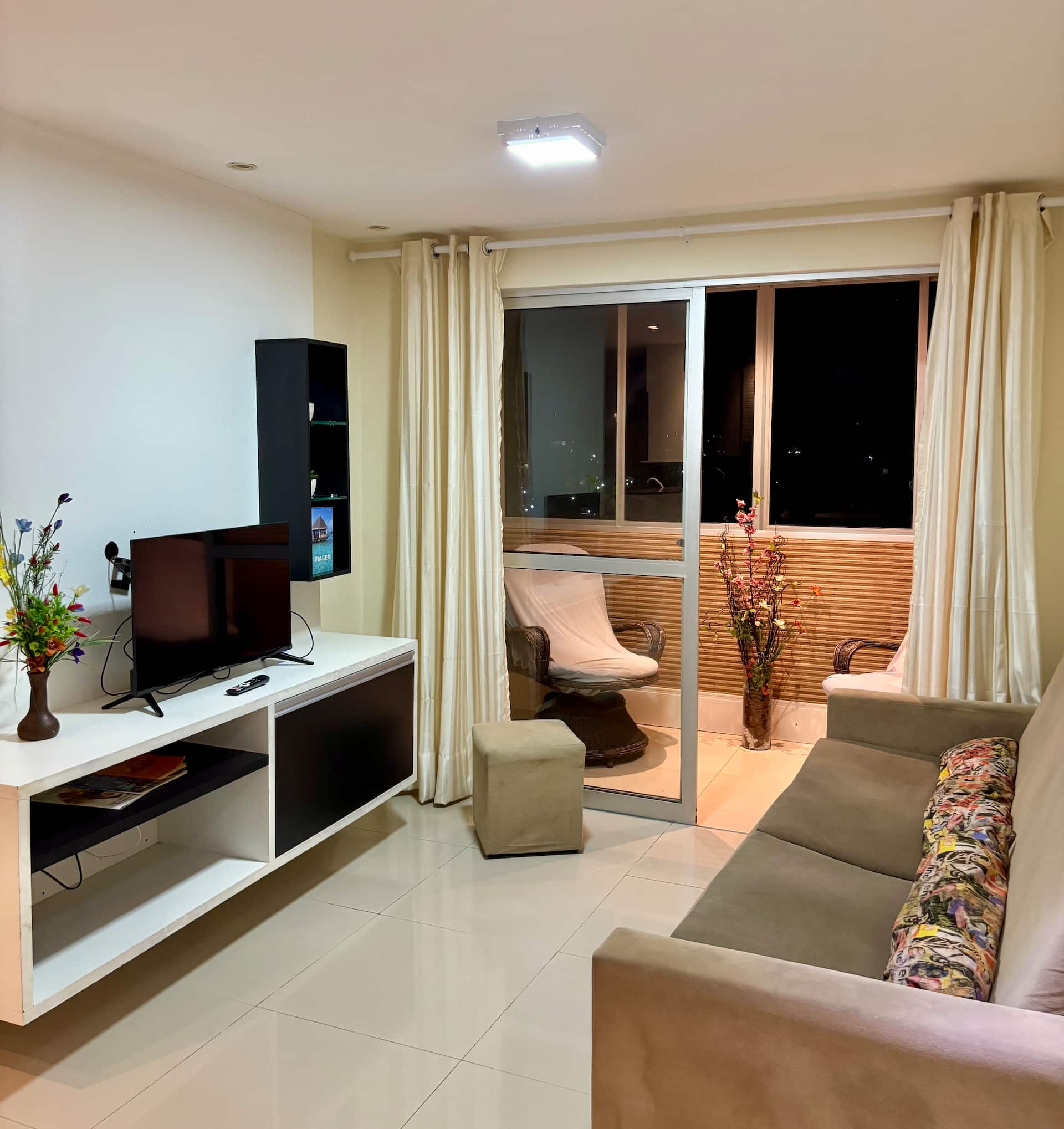 Praia do Futuro apartment near the beach