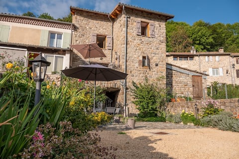 "La Cibale", Character House