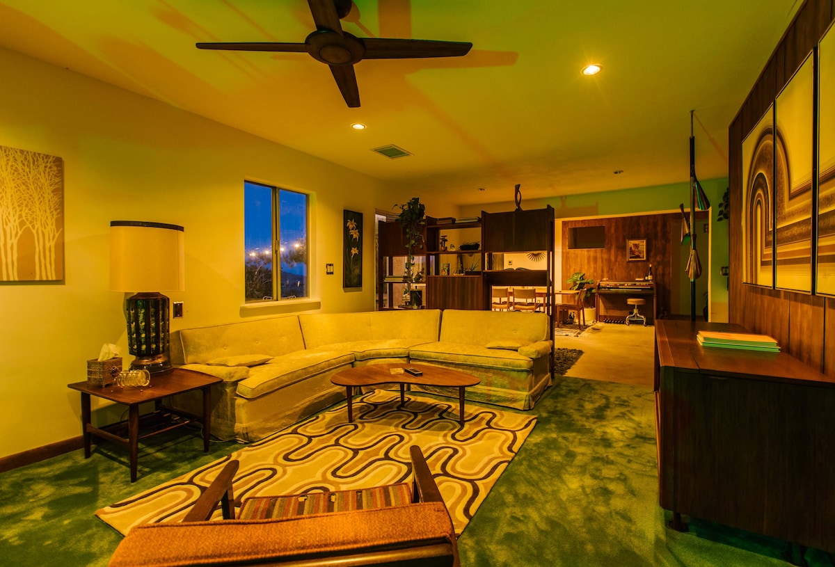 Mid Century Retro Home @ The House of Kindness - Houses for Rent in Yucca  Valley, California, United States - Airbnb, image size:1200x815