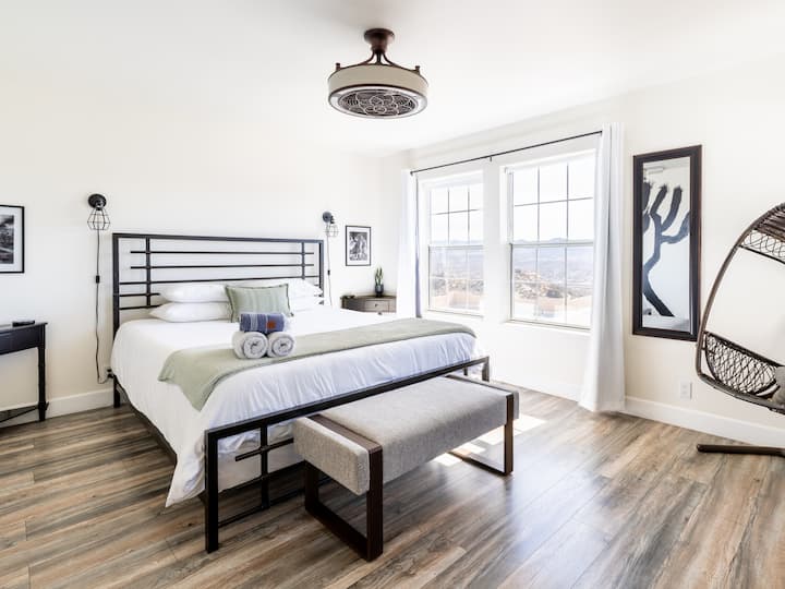 Spacious king-size bed, serene ambiance, and ultimate comfort awaits you after a day of desert adventures and stargazing.