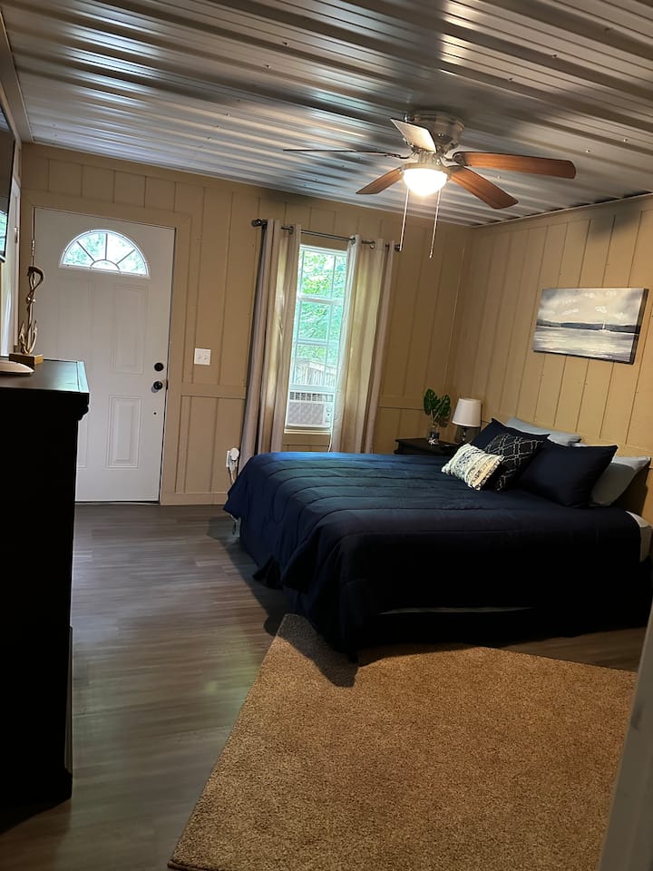 Брачен кревет (широк 150-179 см) долу, D2