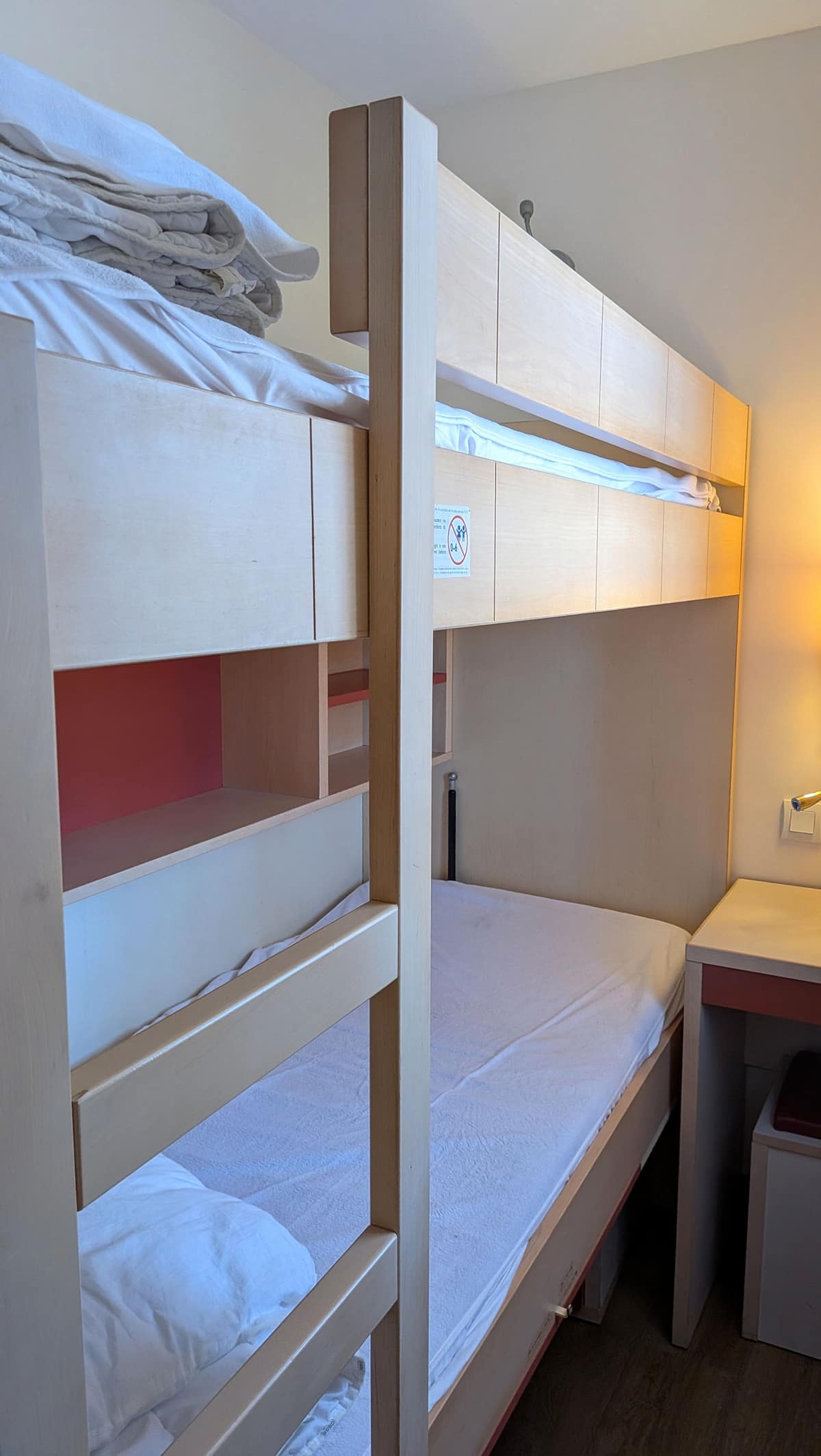 Cabine avec lits superposés
