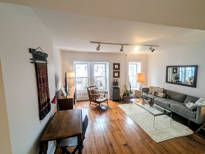 1 Bdr Apt#3 In A Renovated Bright Brownstone - Brooklyn, NY