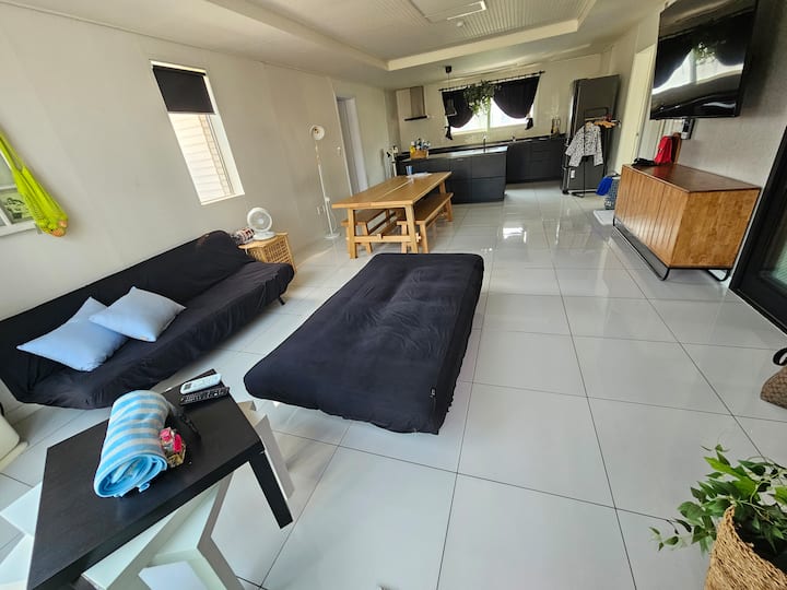 غرفة المعيشة 1