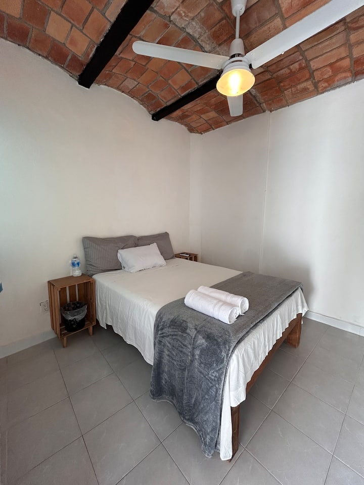 غرفة النوم 1