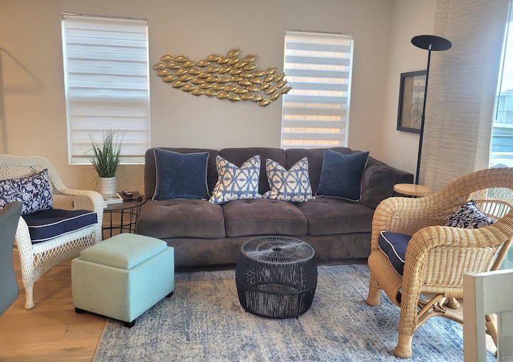 🌊Silverstrand Beach 3 Bd 2b
4 Min To Sand - Oxnard, CA