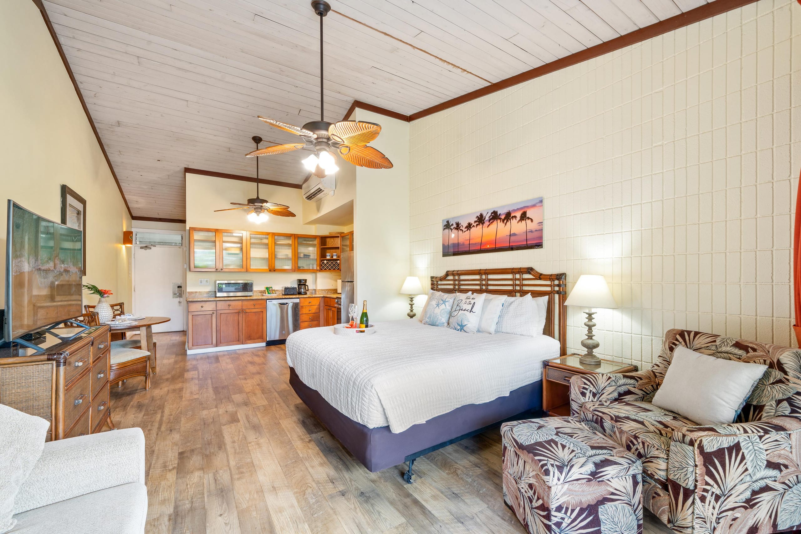 Garden View Second Floor Studio at Napili Shores – - Image 23