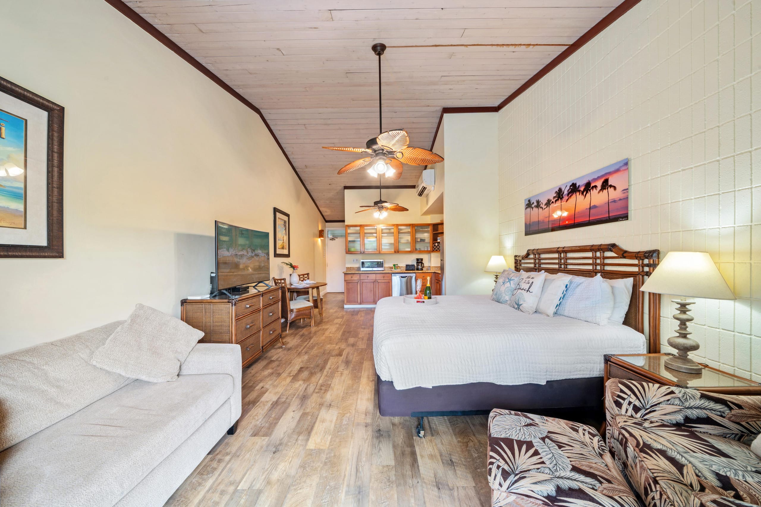 Garden View Second Floor Studio at Napili Shores – - Image 19