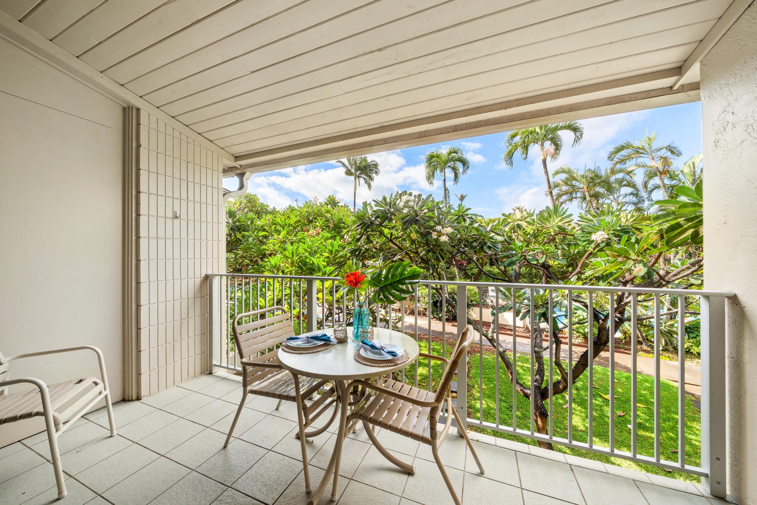 Garden View Second Floor Studio at Napili Shores – - Image 79