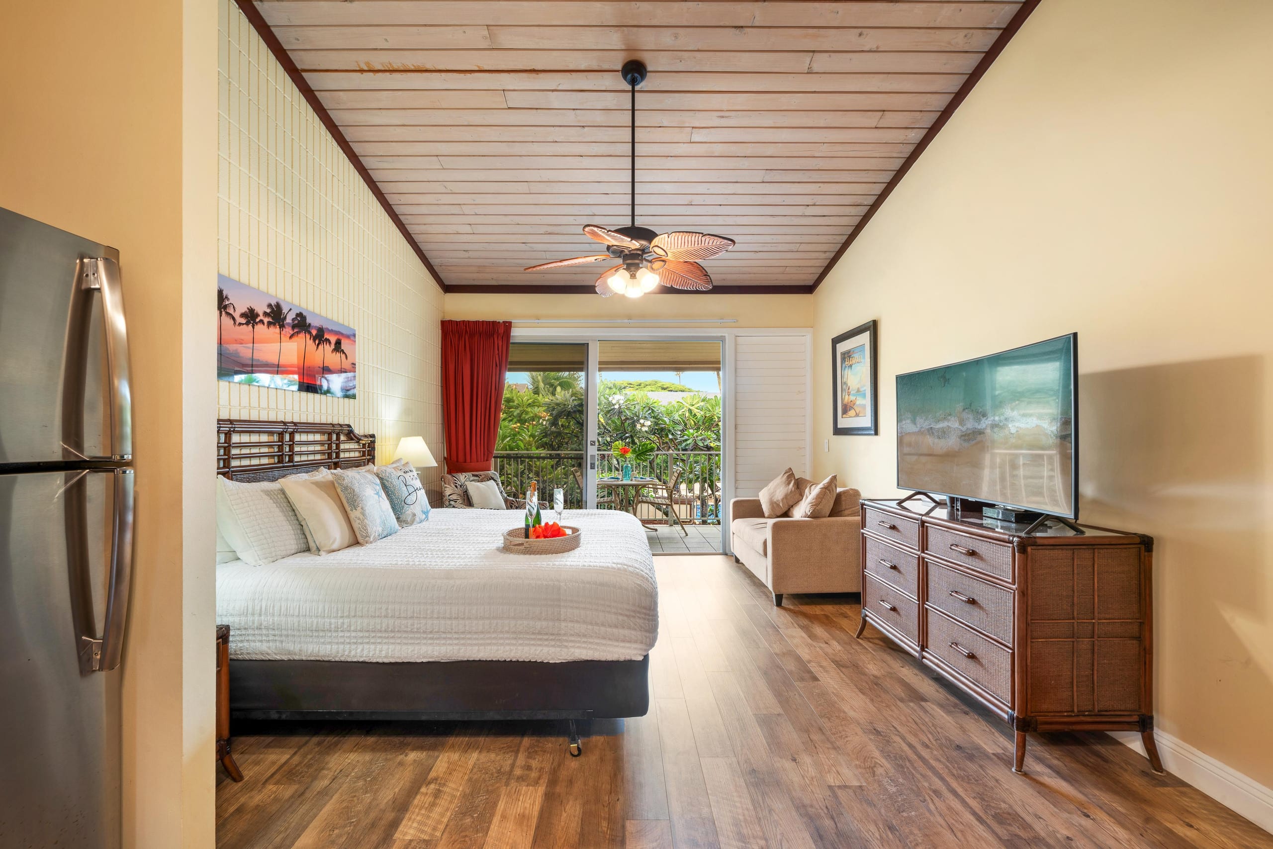 Garden View Second Floor Studio at Napili Shores – - Image 7