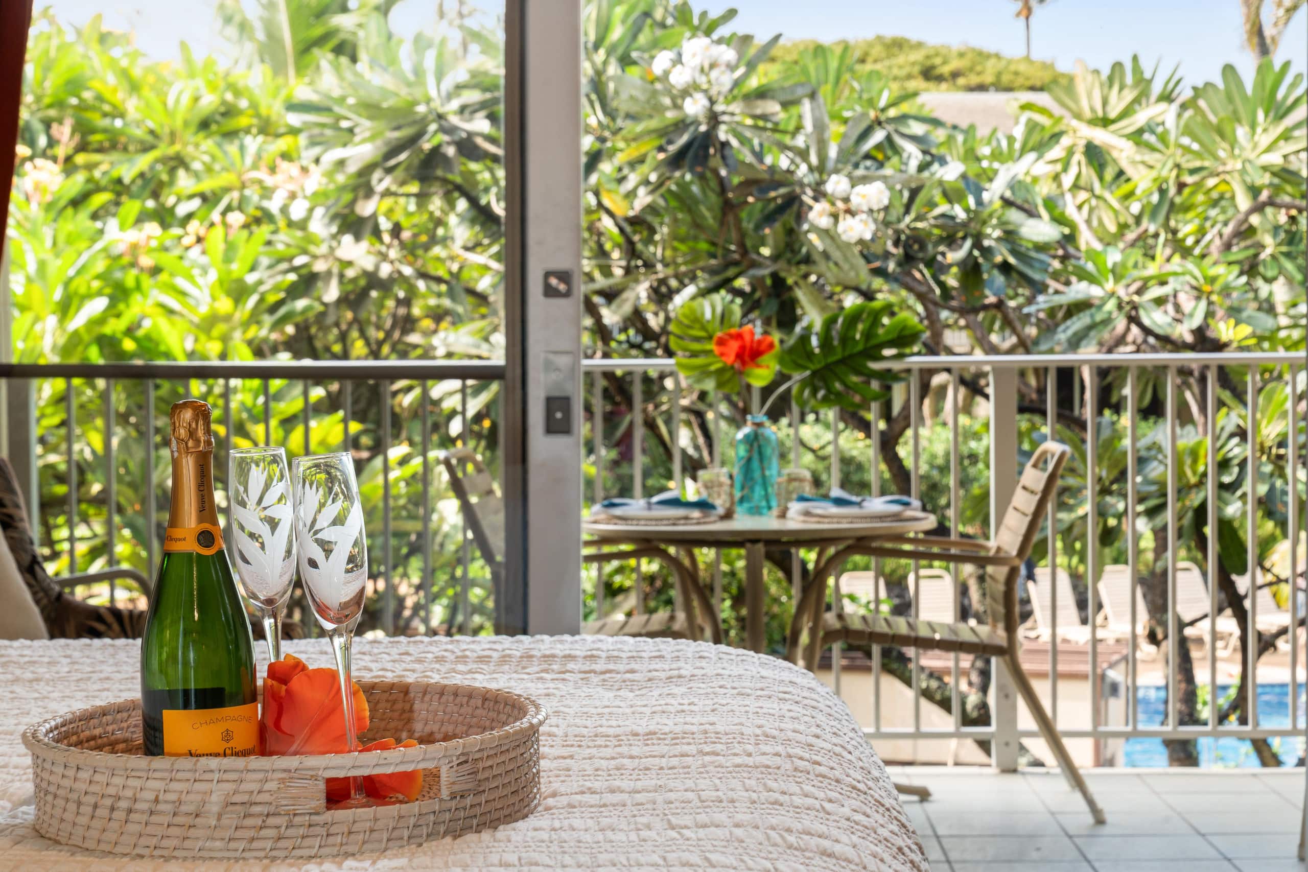 Garden View Second Floor Studio at Napili Shores – - Image 15