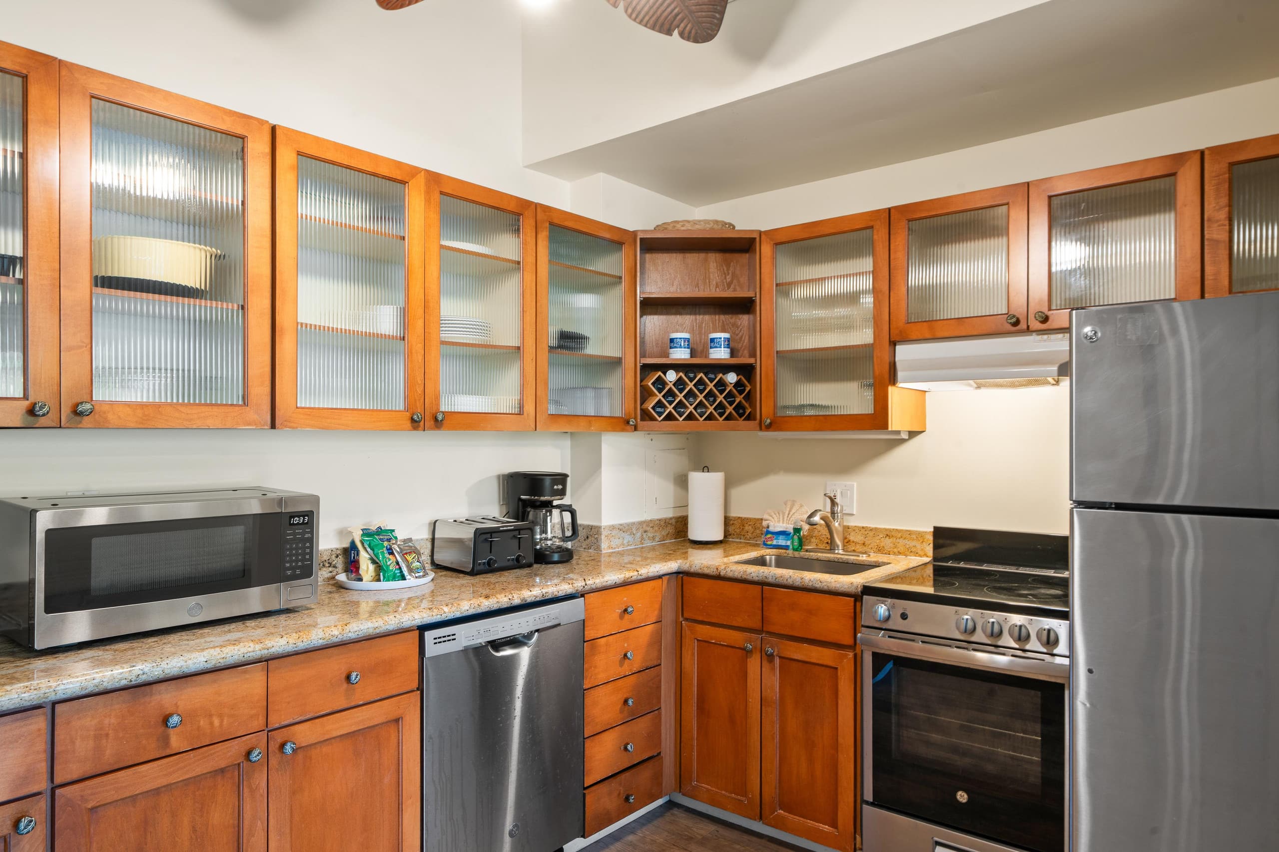 Garden View Second Floor Studio at Napili Shores – - Image 30