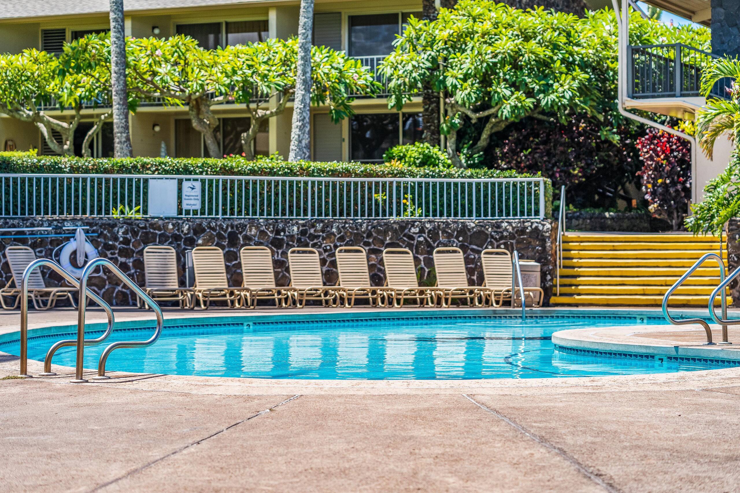 Garden View Second Floor Studio at Napili Shores – - Image 80