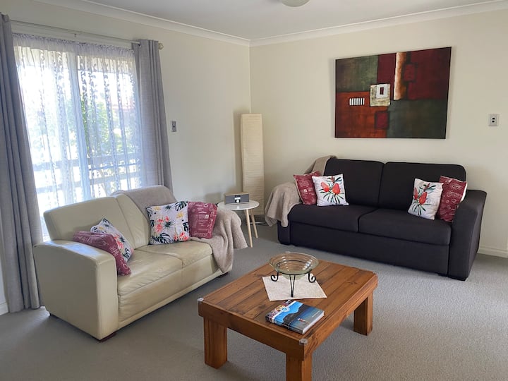 Heatherbell Cottage - Hobart