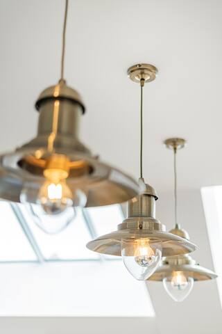 Luxury 3-Bed in Covent Garden, Stunning Views gallery image 5