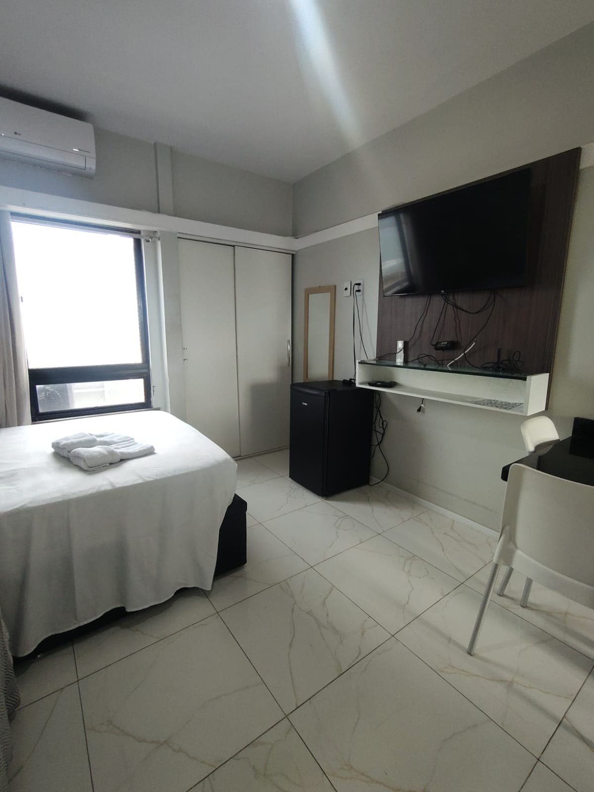 Foto do anúncio de Flat na praia de iracema,vista mar 606 em Praia de Iracema, Fortaleza