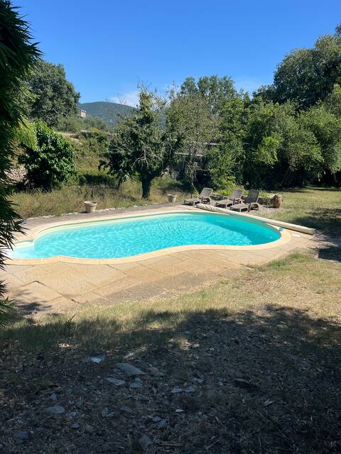 Gîte de la Croisette sud Ardèche swimming pool