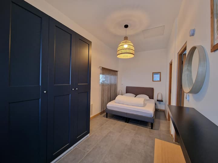 საძინებელი 1