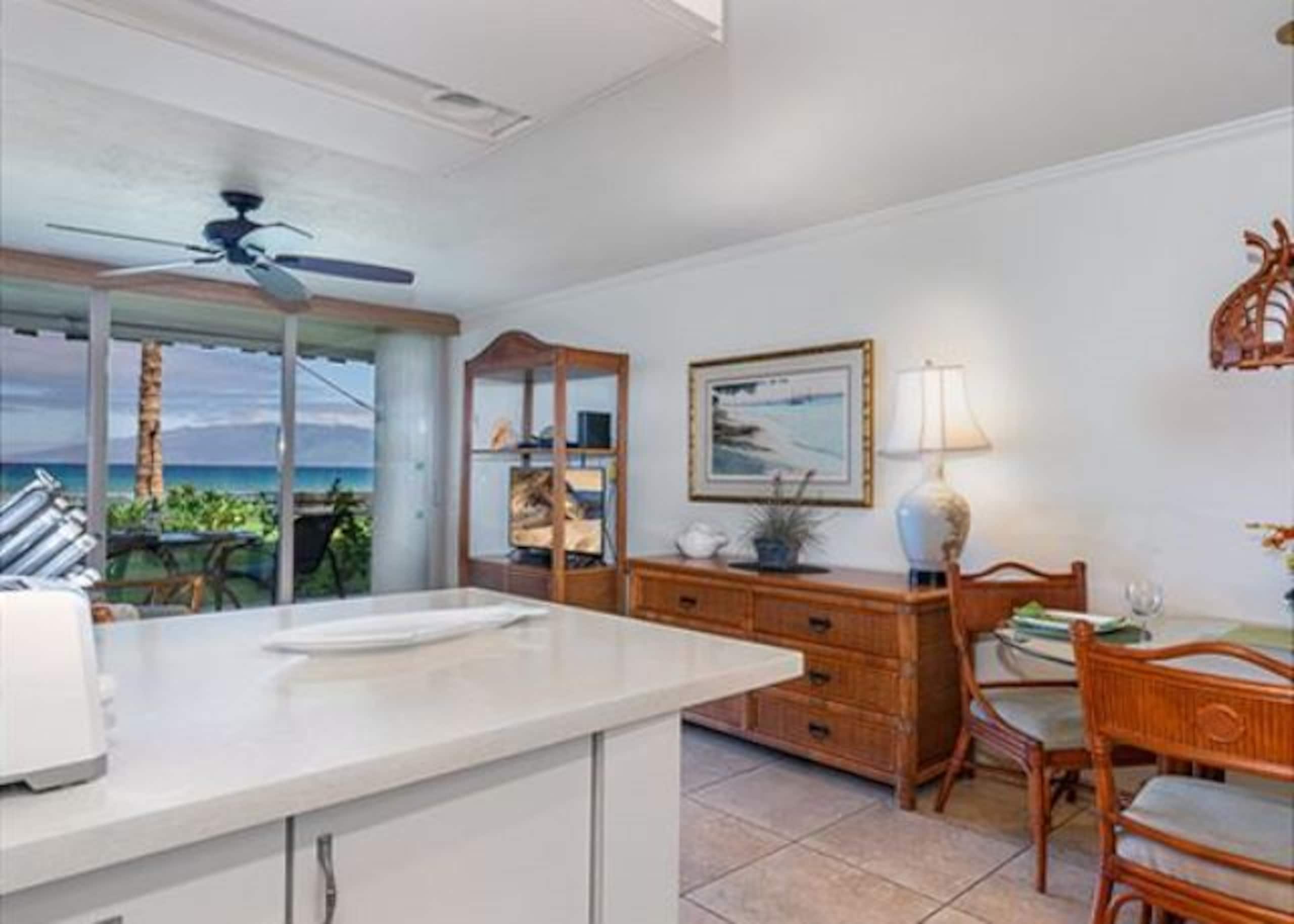 Condo in Lahaina · ★4.78 · 1 bedroom · 1 bed · 1 bath - Image 4