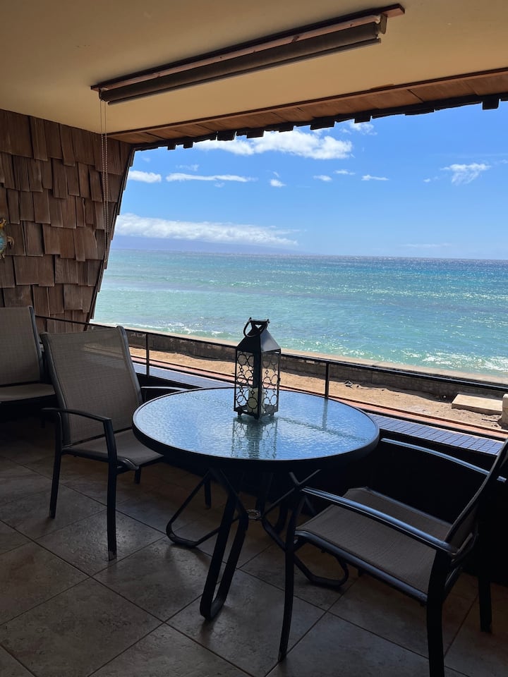 Discounted Rates! 204 Beautiful Oceanfront 1 Bed - Honokōwai Beach Park