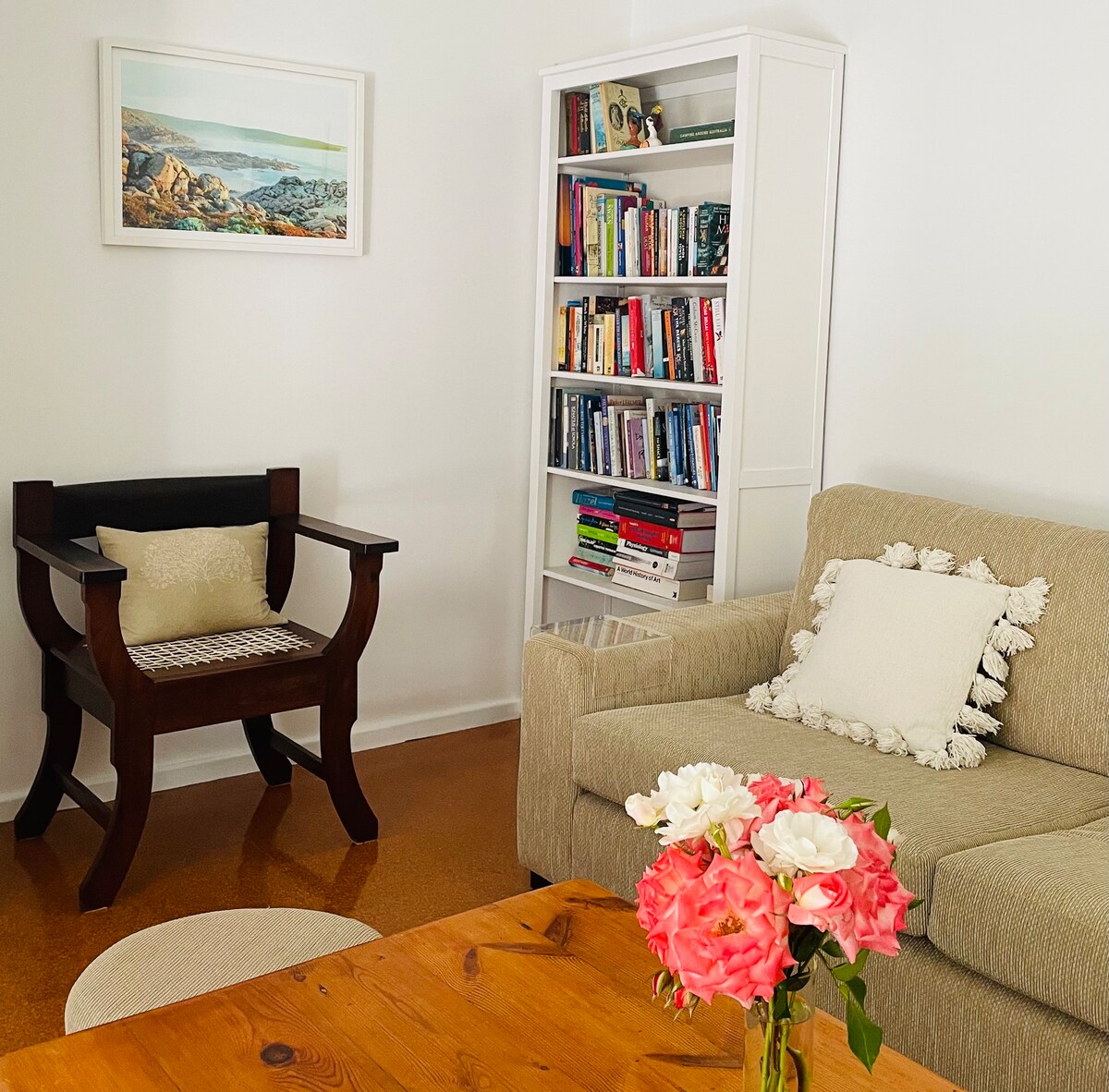 Popular Airbnb listing: Terrace Studio, a short stroll to town and beach. in Dunsborough